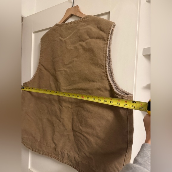 Carhartt Brown Sherpa Vest - Picture 8 of 9